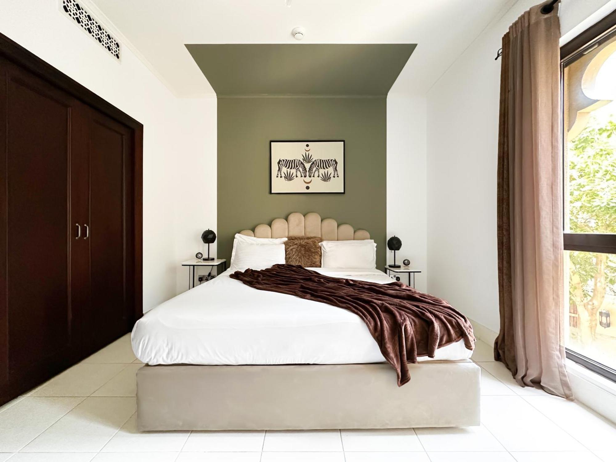 Trophy 2Br Aladdin Estate W Burj Khalifa View Apartamento Dubai Exterior foto