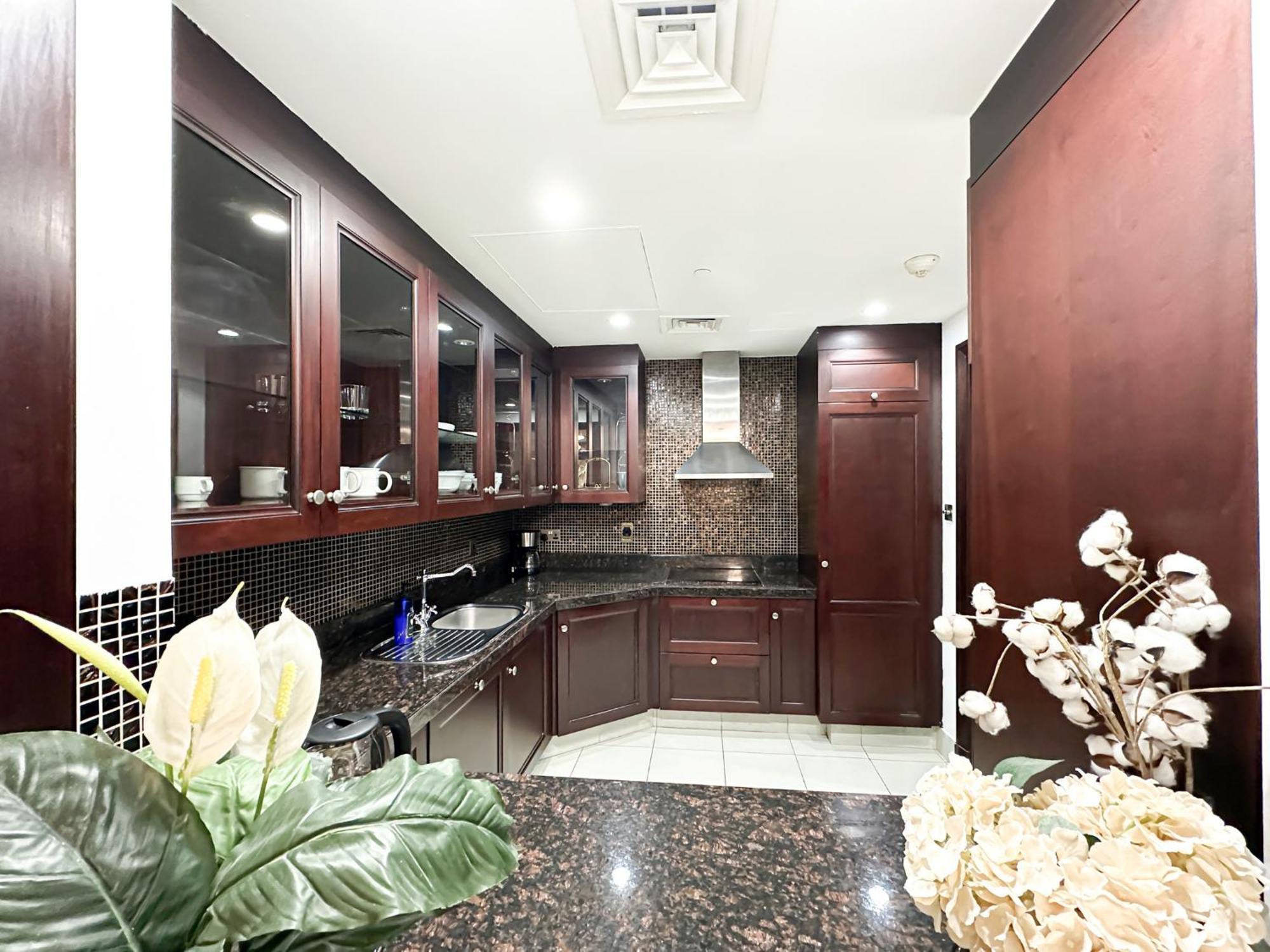 Trophy 2Br Aladdin Estate W Burj Khalifa View Apartamento Dubai Exterior foto