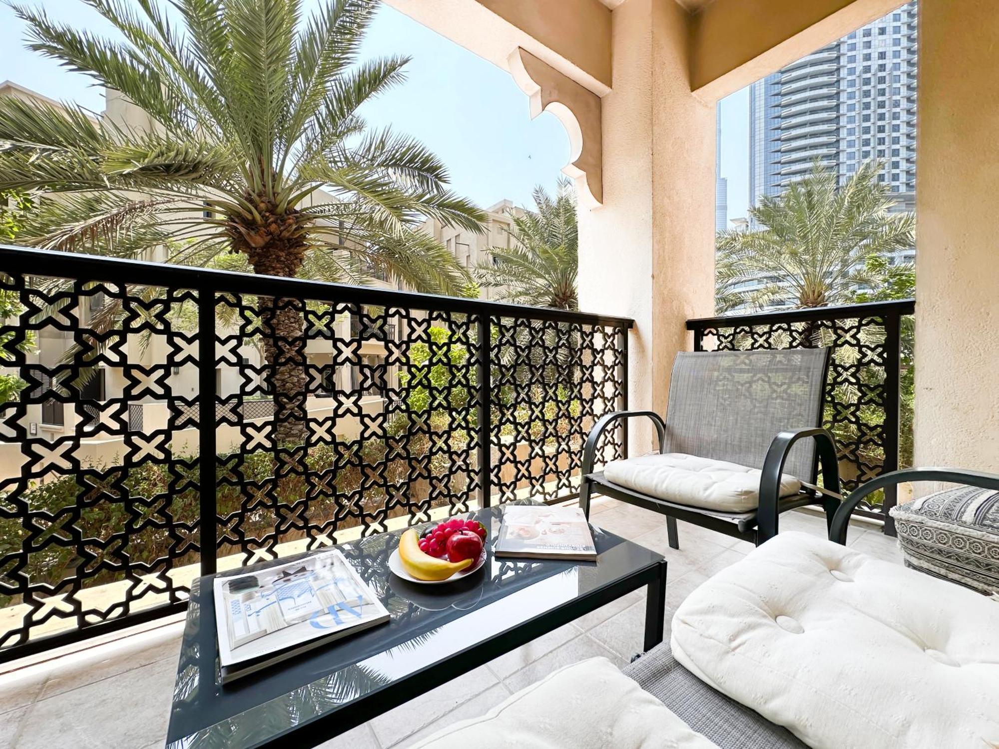 Trophy 2Br Aladdin Estate W Burj Khalifa View Apartamento Dubai Exterior foto